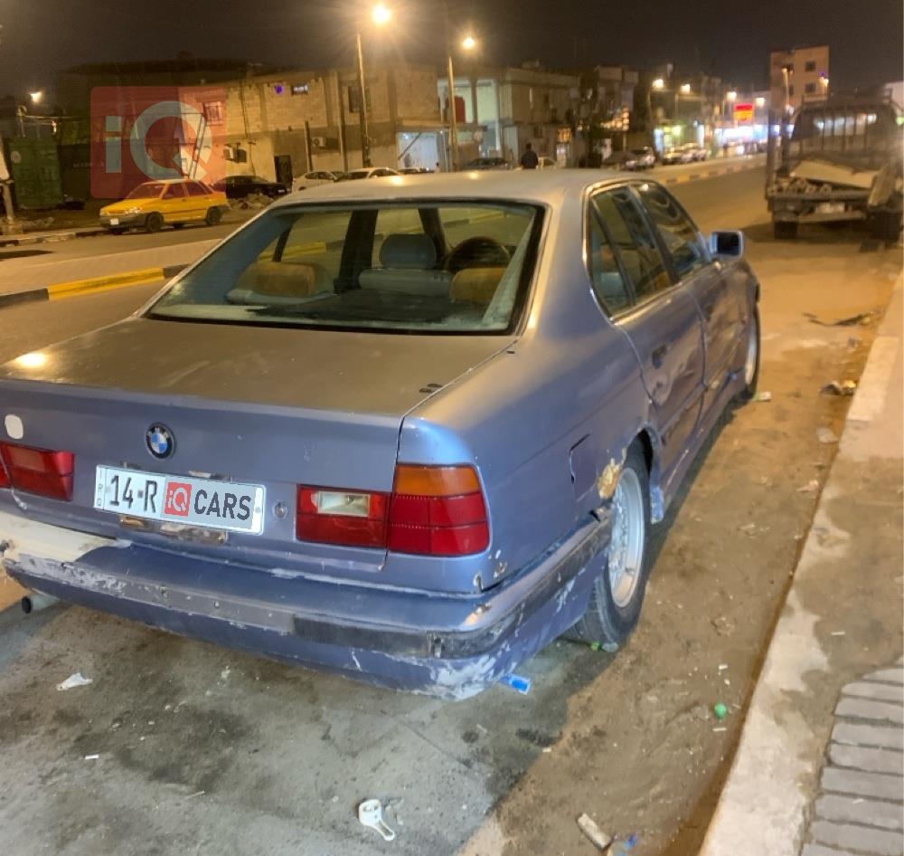 بی ئێم دەبڵیو سیریەس 5